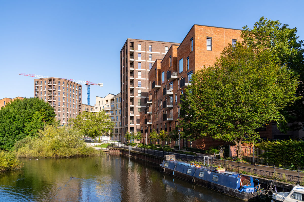 Huntley_Wharf_DSC8558-LR